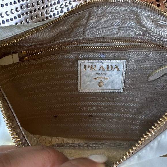 Prada Bag ❣️ - Picture 3 of 5